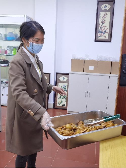 ���������ܽ�ע��ģ�߳�ף��Ҷ�������