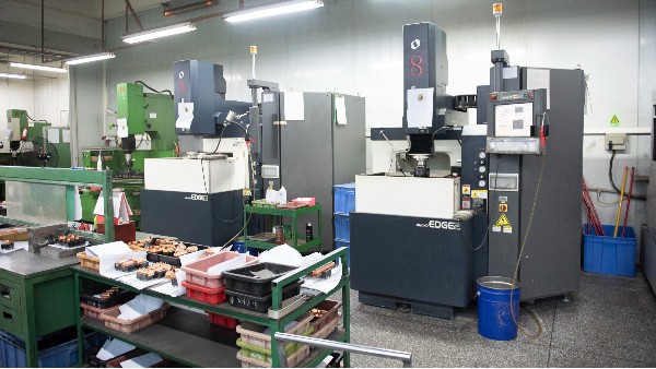 �ܽ�ģ������ṹ�����ע�ܼ����ͼӹ�ȱ����