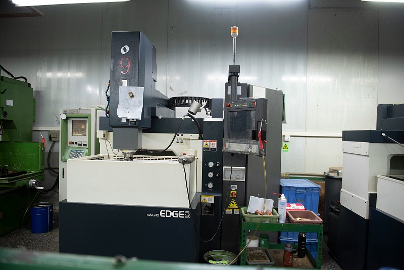 ����𻨻� (2)